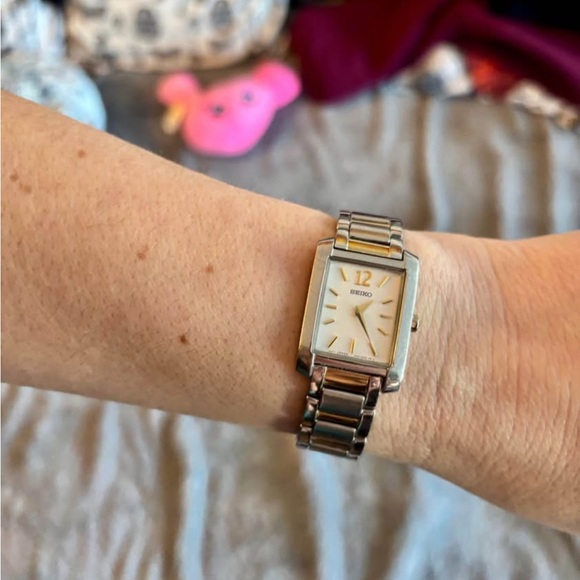 Seiko Silver Watch - Picture 3 of 3